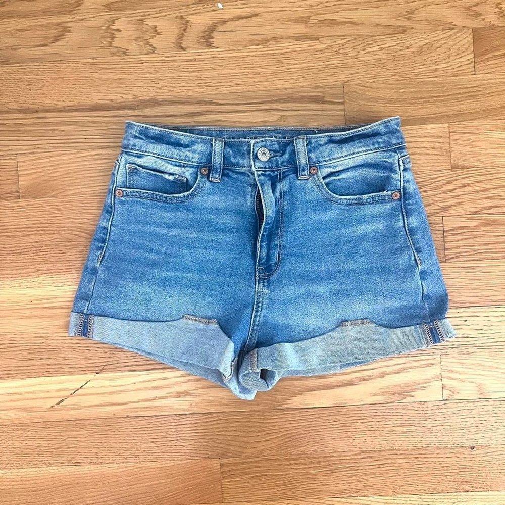 American Eagle Outfitters Light Blue Jean Shorts High Rise Size 4